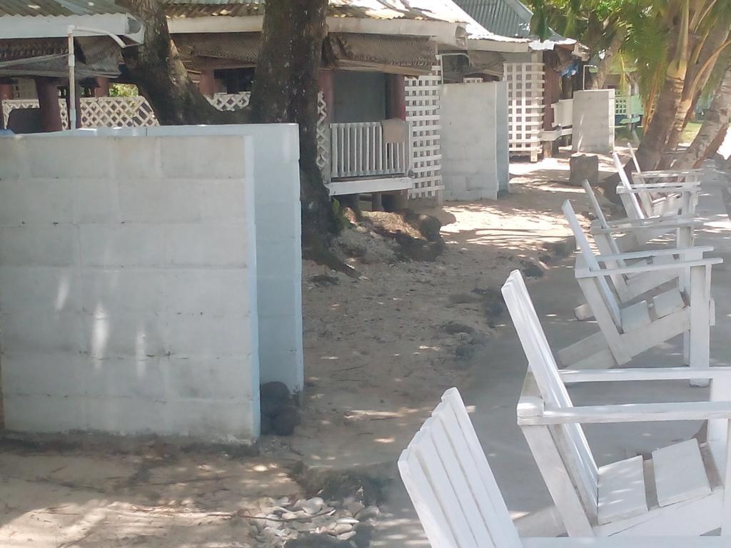 Vacations Beach Fale Hotel Manase Buitenkant foto