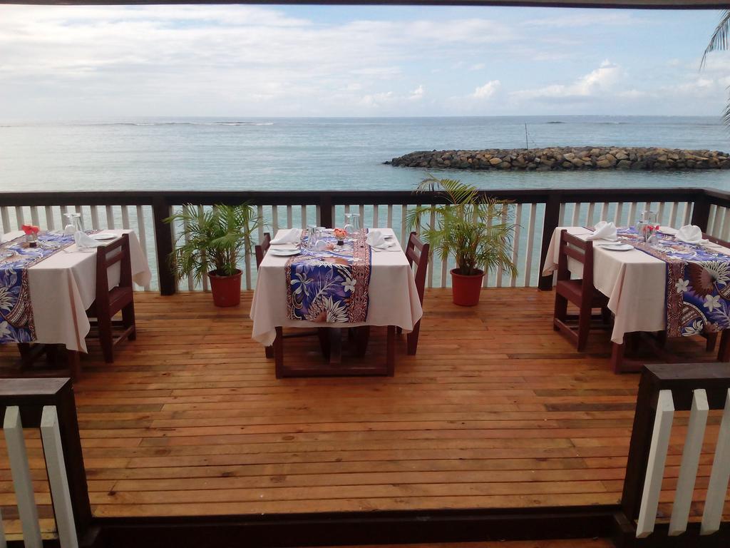 Vacations Beach Fale Hotel Manase Buitenkant foto