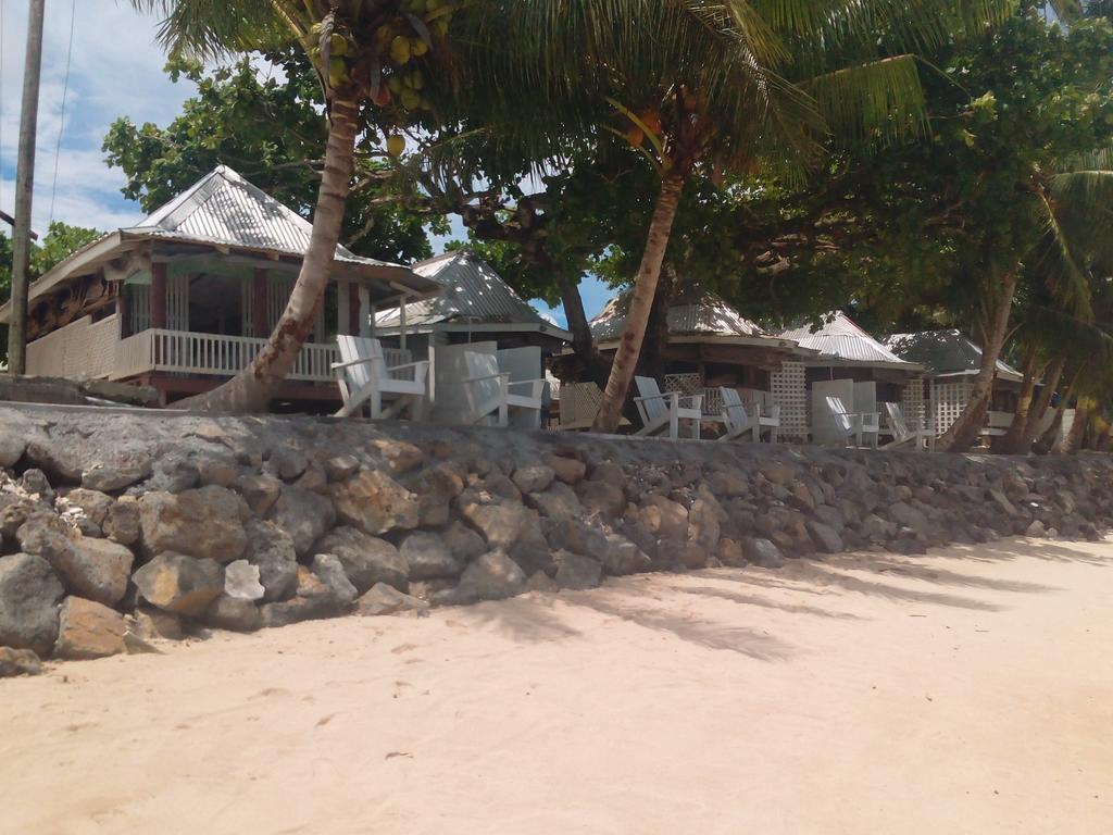 Vacations Beach Fale Hotel Manase Buitenkant foto